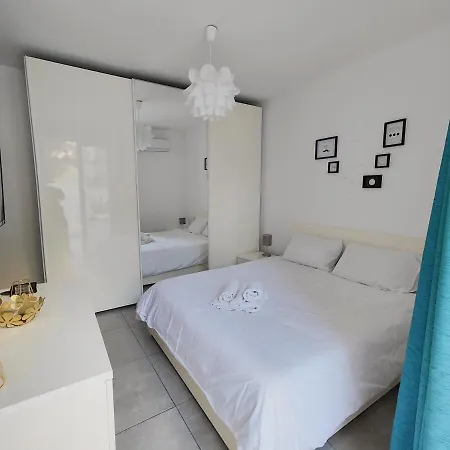 Affittacamere Large Near Valletta&seafront 4*