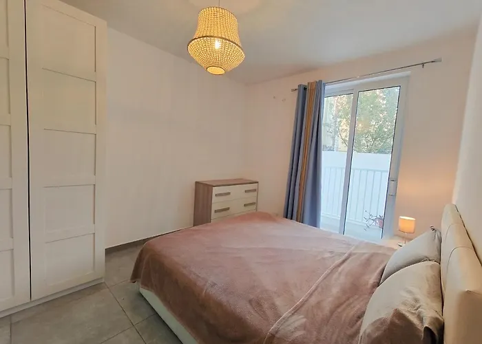 Large Near Valletta & Seafront Guest house Pieta