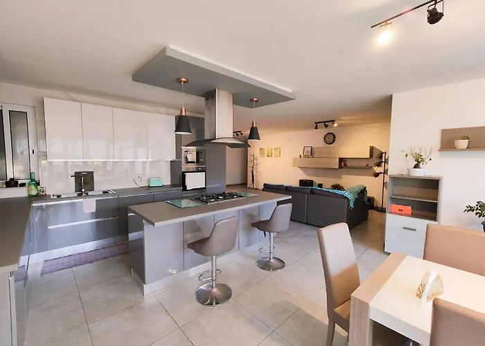 Large Near Valletta & Seafront Guest house Pieta